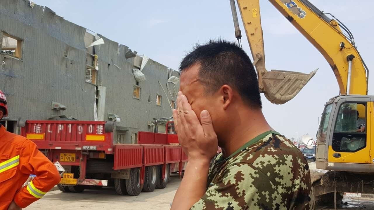 北京时间直击盐城灾区:抢险第一线的武警官兵