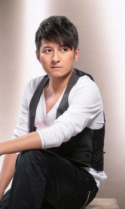 李维嘉