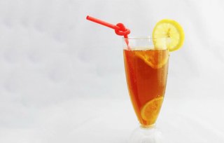 冬瓜柠檬茶1杯,提供免费wifi,营业时间内均可