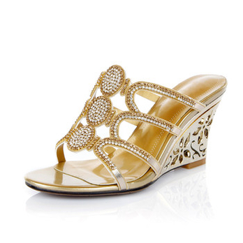 2013夏季新款女鞋甜美高跟鞋水钻凉拖鞋 凉鞋