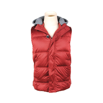 <em>康博</em>combo<em>女款羽绒服</em> 轻装上阵冬日好心情 