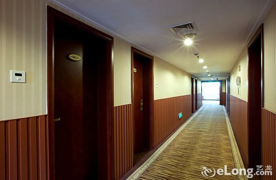 【长沙益友消防大酒店】标准房住宿1晚+免费