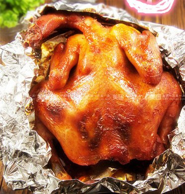 锡纸烤鸡套餐,建议3-5人使用,提供免费WiFi