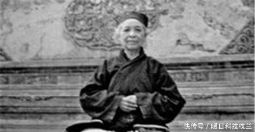 118岁武当道姑,中国坐化第一人,90岁邵逸夫也