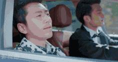搞笑gif: 既然反抗不了,何不微笑面对.真的有那么酸爽