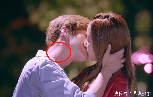 鹿晗关晓彤终于KISS!这甜蜜暴击粉丝直呼鹤顶