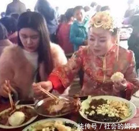 女子没有嫁给心上人，故意在婚礼上出丑，但是丈夫的做法让她感动