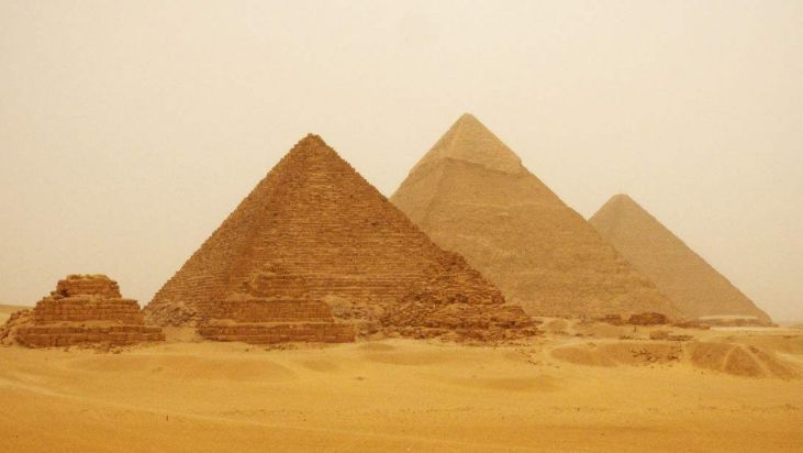 埃及人修金字塔的时候,中国人在做什么?说出来