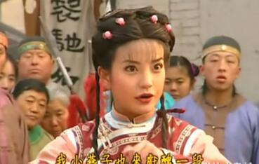 小混混PK小燕子,孙俪和赵薇谁演的好,两家粉丝