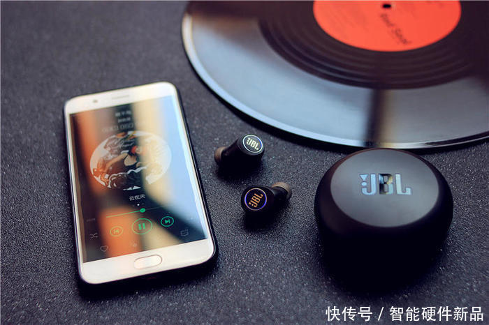 媲美AirPods!24小时超长续航-真无线耳机JB