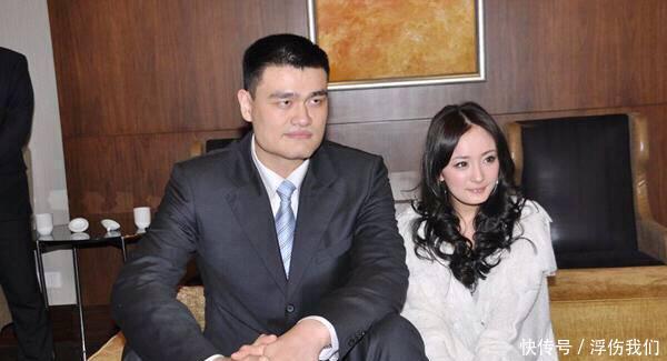 杨幂最聪明与2米26的姚明这样拍照避免了尴尬