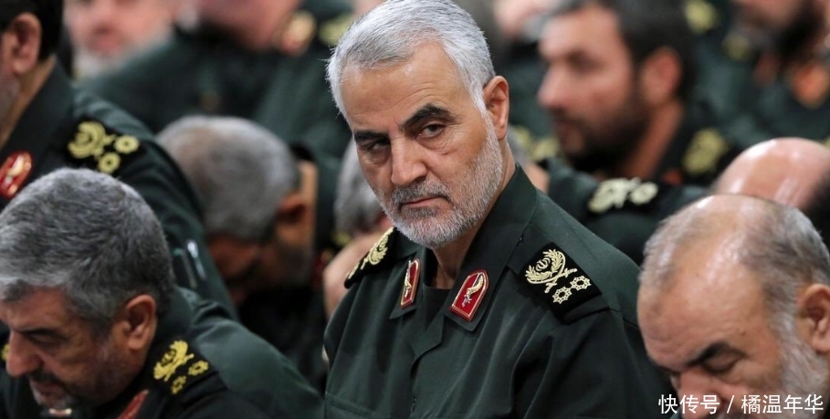 圣城升起红色旗帜