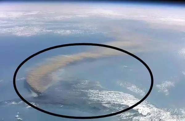 库兹涅佐夫号航母为何会冒这么大的黑烟?姊妹