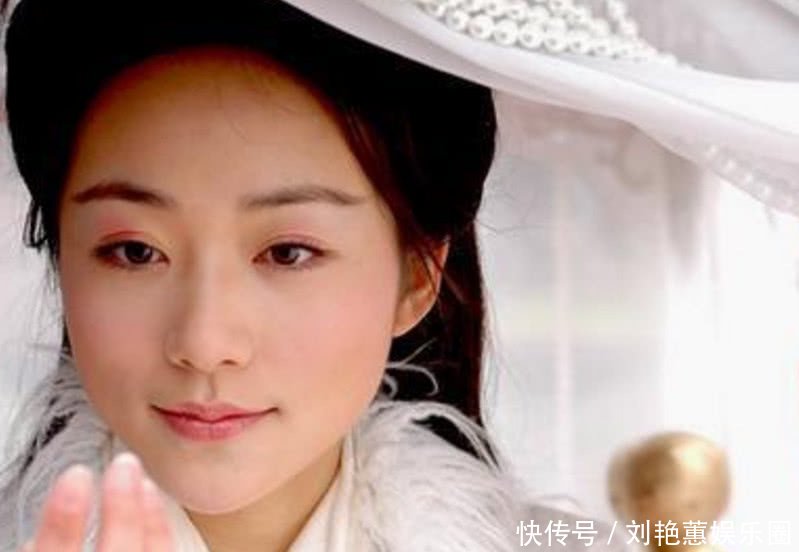 韩雪被吓哭,邓超被咬出血,极端粉丝太恐怖,网友