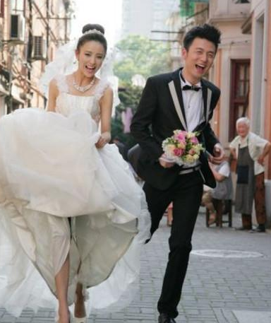 《超时空同居》丫丫雷佳音爆笑同居,承包观众