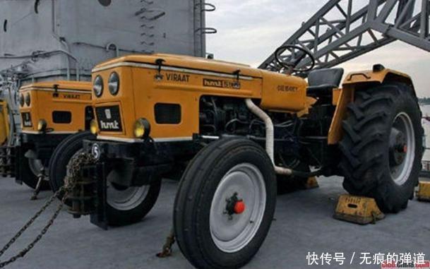拖拉机上航母,印度不仅会玩摩托车杂技,还会开