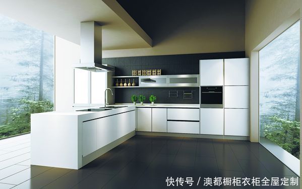 现代橱柜的设计艺术,琉璃橱柜给你不一样的感