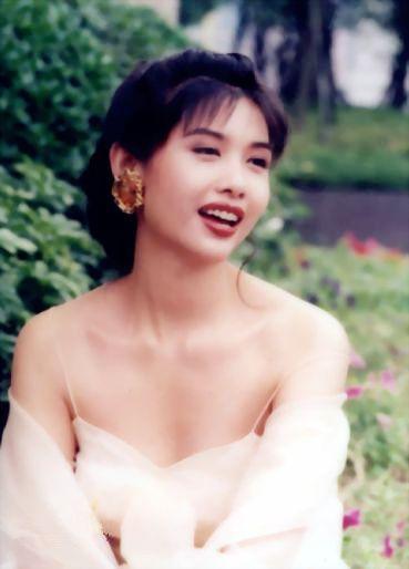 90年代香港女星巅峰颜值 t011102764e72acc9a7.jpg
