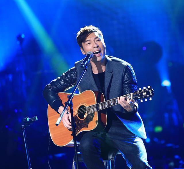 19岁出道受到梅艳芳提拔,分手7年再次寻到真爱