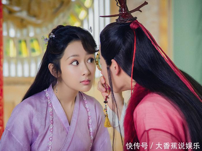 杨紫的《香蜜》入围电视剧大赏,剧组集体沉默