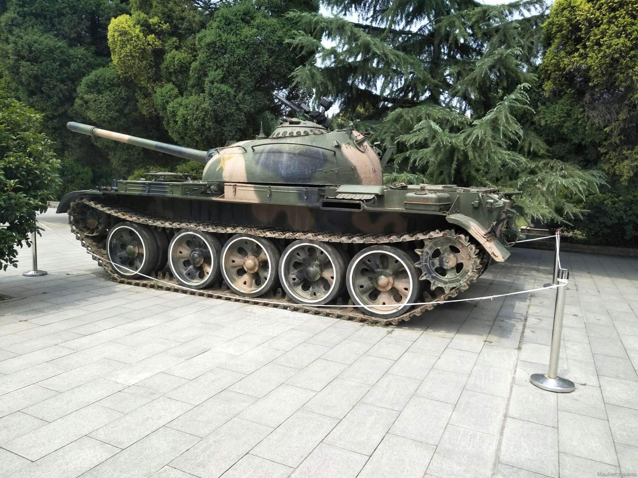 老将59式坦克60年依旧宝刀未老无人坦克充当主角为中国制造点赞
