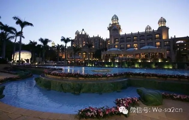 祖马辞职当日,一个与他关系密切的印度裔财阀家族遭南非警察搜查
