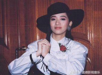 穿纸尿裤唱完最后一场演唱会!梅艳芳回头挥手