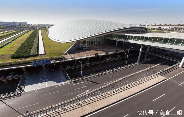 中国最大民用机场,旅客年吞吐量近亿次,排名世