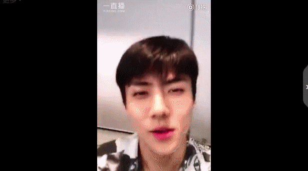 互相调戏,挖鼻孔,扒衣服,exo的中国直播也太敢玩了