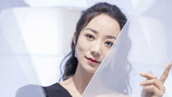 娱乐圈的五位顶级大佬,成龙未上榜,向华强垫底