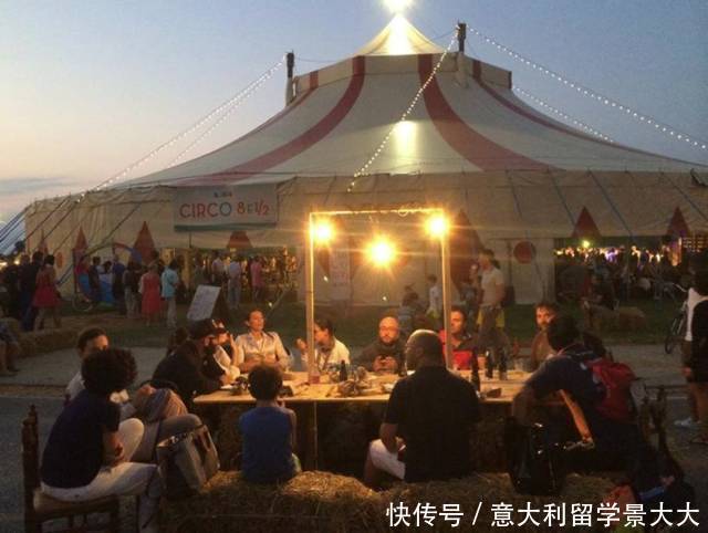 意大利生活|里米尼AlMeni美食节美食城哪里延安在图片