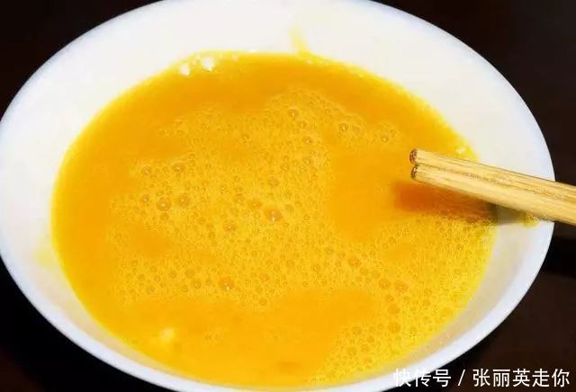 一位阿姨做了10年的西红柿炒蛋,总结出8个小窍