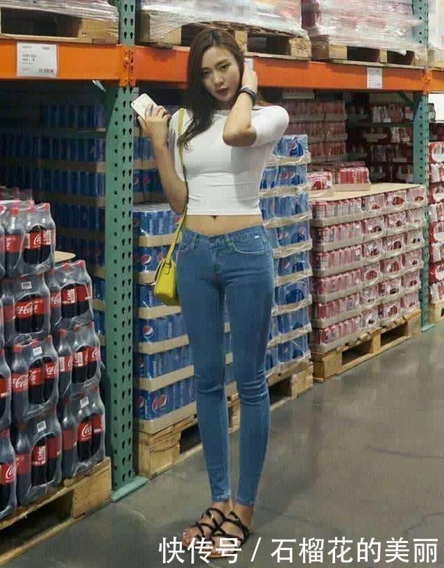 开心一刻:一保洁员打扫女生宿舍的收获!