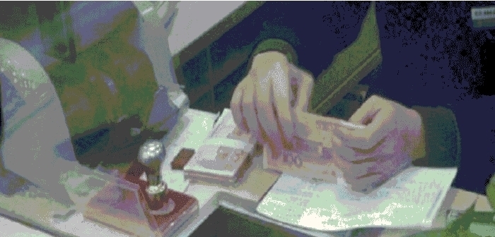 父母去世留下存折,银行人员说必须本人才能取