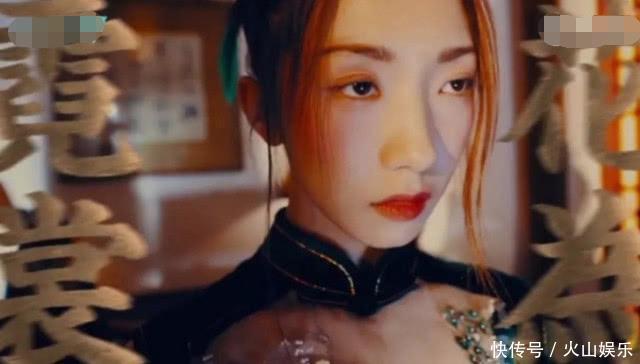 101女孩的中国风造型:杨超越奇葩,孟美岐其他