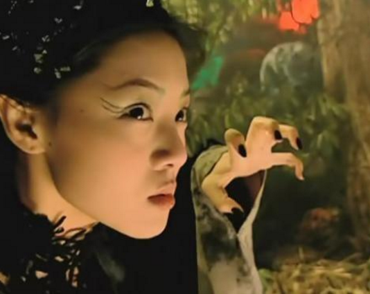 当年的《仙剑奇侠传》才是美女如云,刘亦菲、