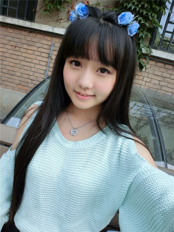 《拳皇97OL》美女玩家访谈：颜值与机智并存的萌妹子