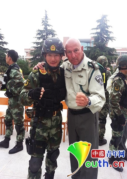 张馨予突然晒结婚证,老公帅气曾帮她剪头发