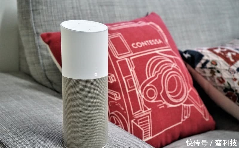腾讯首款AI智能音箱,打通微信,连通QQ 音乐,老
