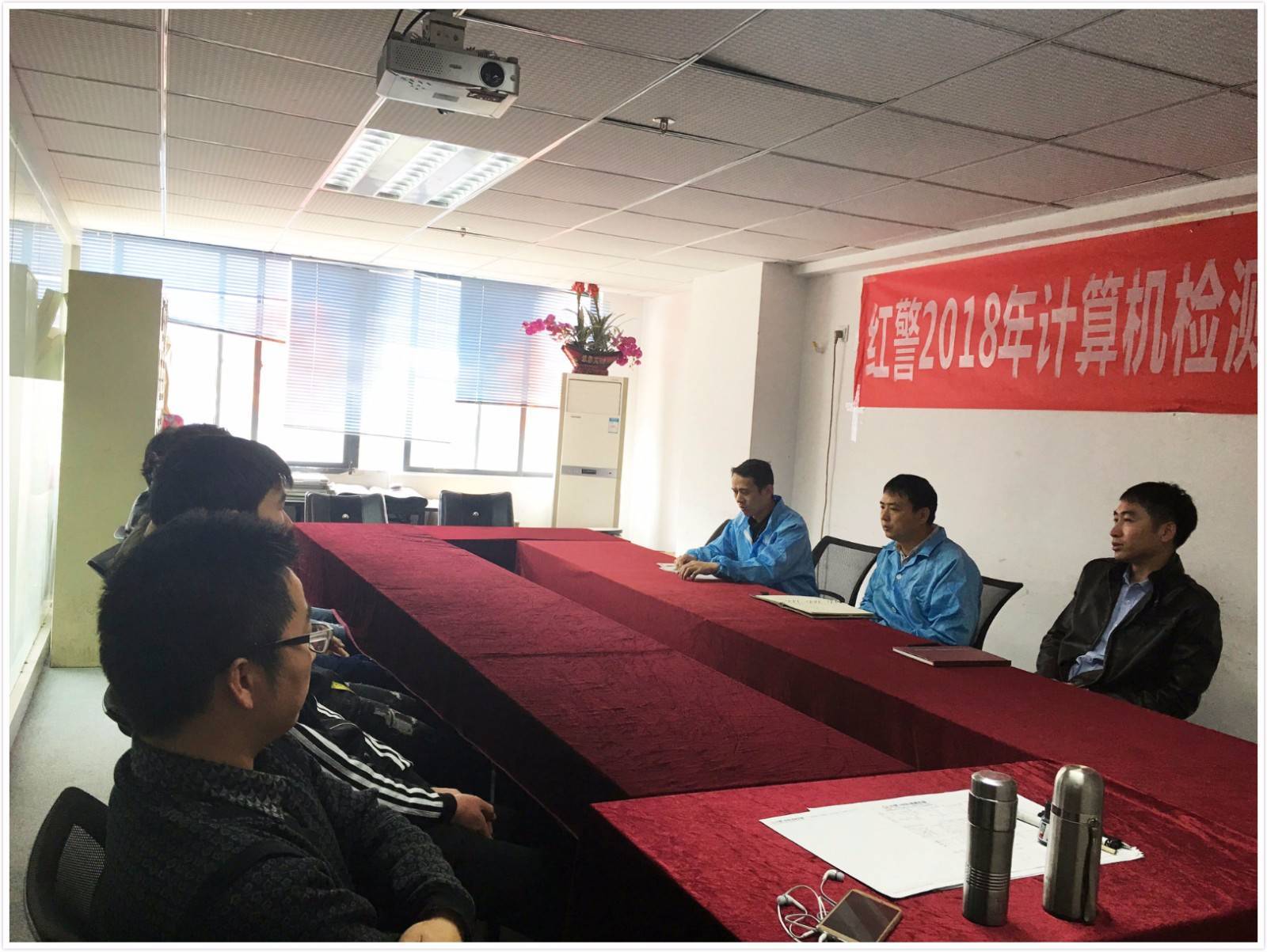 浙江某中职院校师生参加我司计算机检测维修与