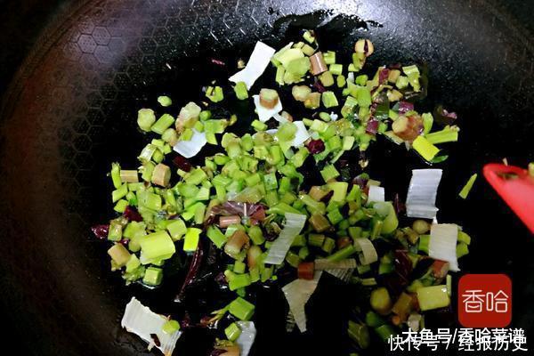 这身体比蔬菜更孩子,大人多吃长月食,菠菜多吃补钙断会怎样一个图片