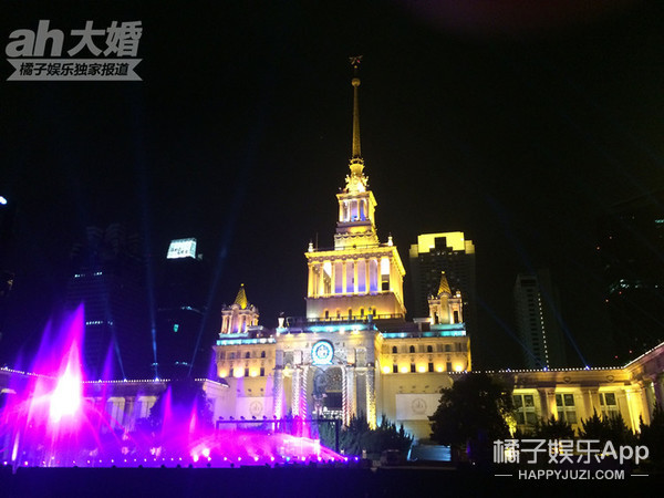 张馨予婚礼1.4万一桌，徐子淇妆发50万，明星婚礼太壕了