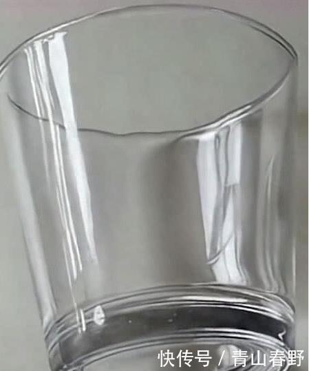 广东00后美术生晒出满分作业, 王者般的操作,