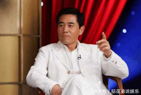 《突击再突击》中的梁永军, 他的父亲竟然是他