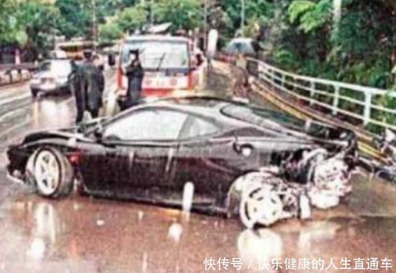 香妃刘丹25岁英年早逝,车祸照片流出,场面太过