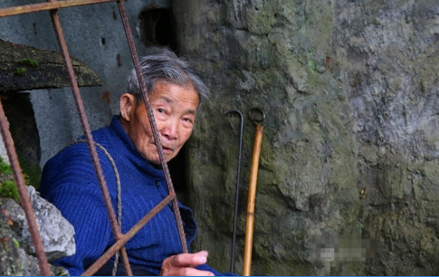 【转】北京时间 孤寡老人花26万为修墓 活人墓里机关重重 - 妙康居士 - 妙康居士~晴樵雪读的博客 【转】北京时间 孤寡老人花26万为修墓 活人墓里机关重重 - 妙康居士 - 妙康居士~晴樵雪读的博客