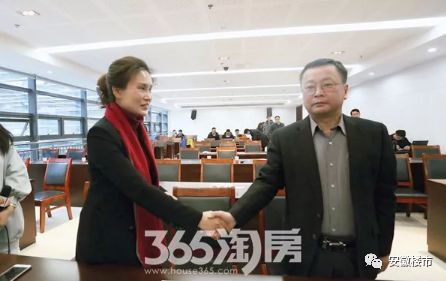 安徽阜阳再出地王!芜湖12家房企疯狂抢地,安徽三四线城市房价纪