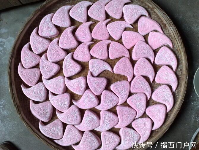 揭西美食红桃粄(红桃粿)