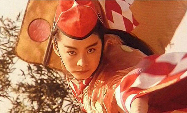 同样让令狐冲和东方不败谈恋爱,为什么电影和