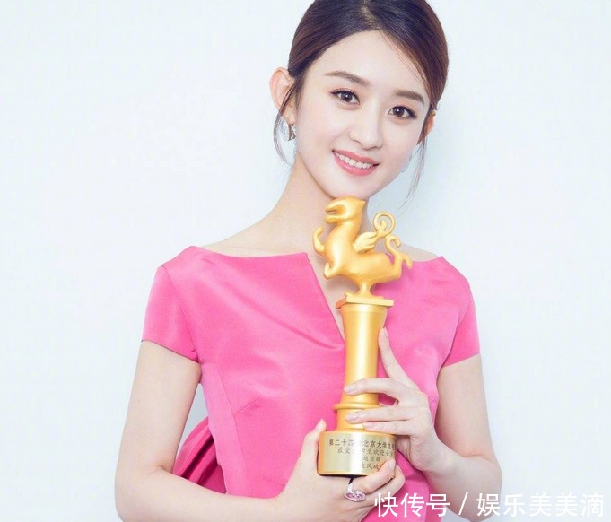 赵丽颖在家坐月子竟登上教科书,看到简介和称